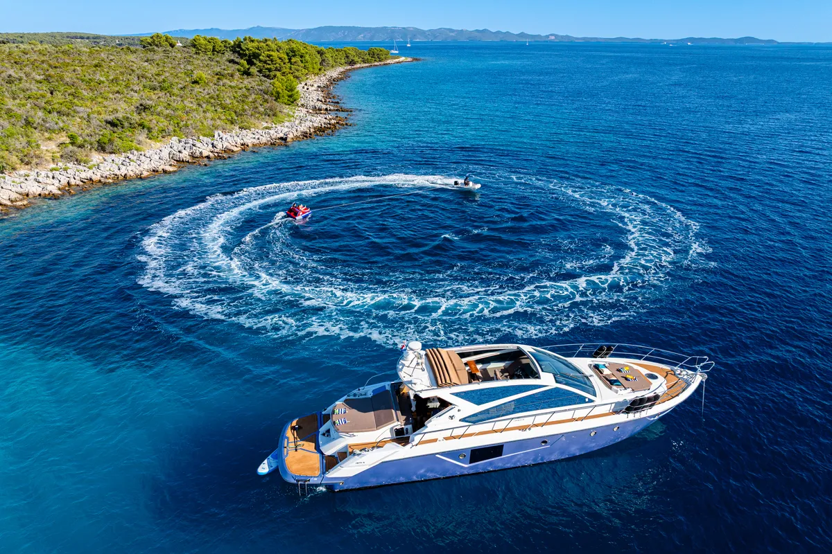 Darling Barbara, a Cranchi 56 ST motor yacht at Općina Milna, Croatia