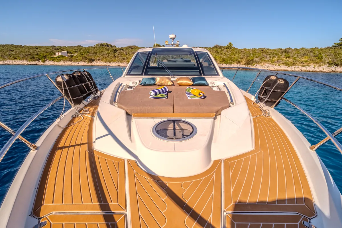 Darling Barbara, a Cranchi 56 ST motor yacht at Općina Milna, Croatia