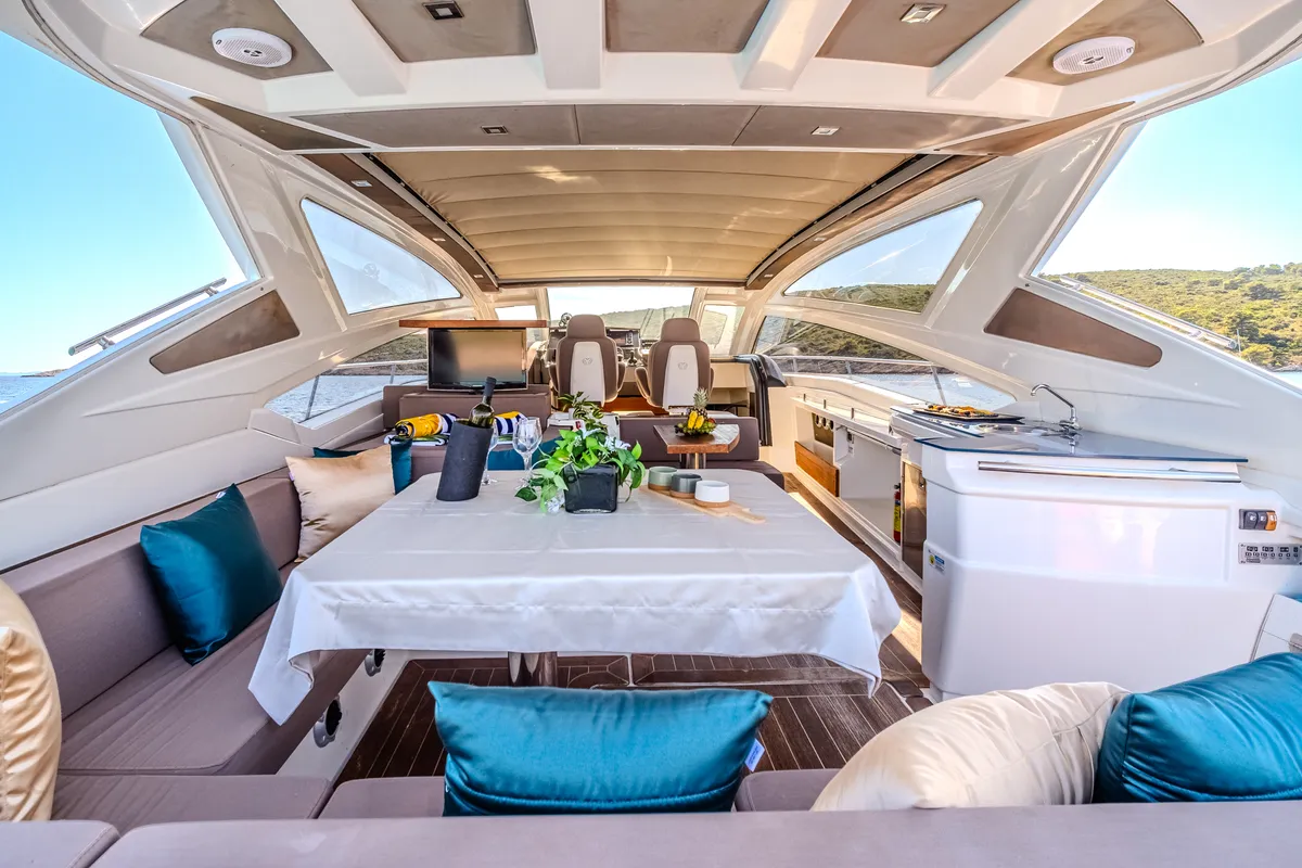 Darling Barbara, a Cranchi 56 ST motor yacht at Općina Milna, Croatia