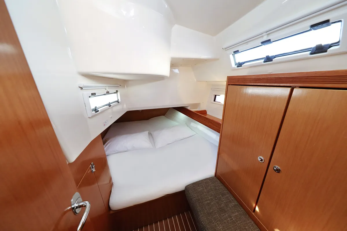 Cabin on Easy Eleven, a Bavaria Cruiser 40 S sailboat at Split, Croatia