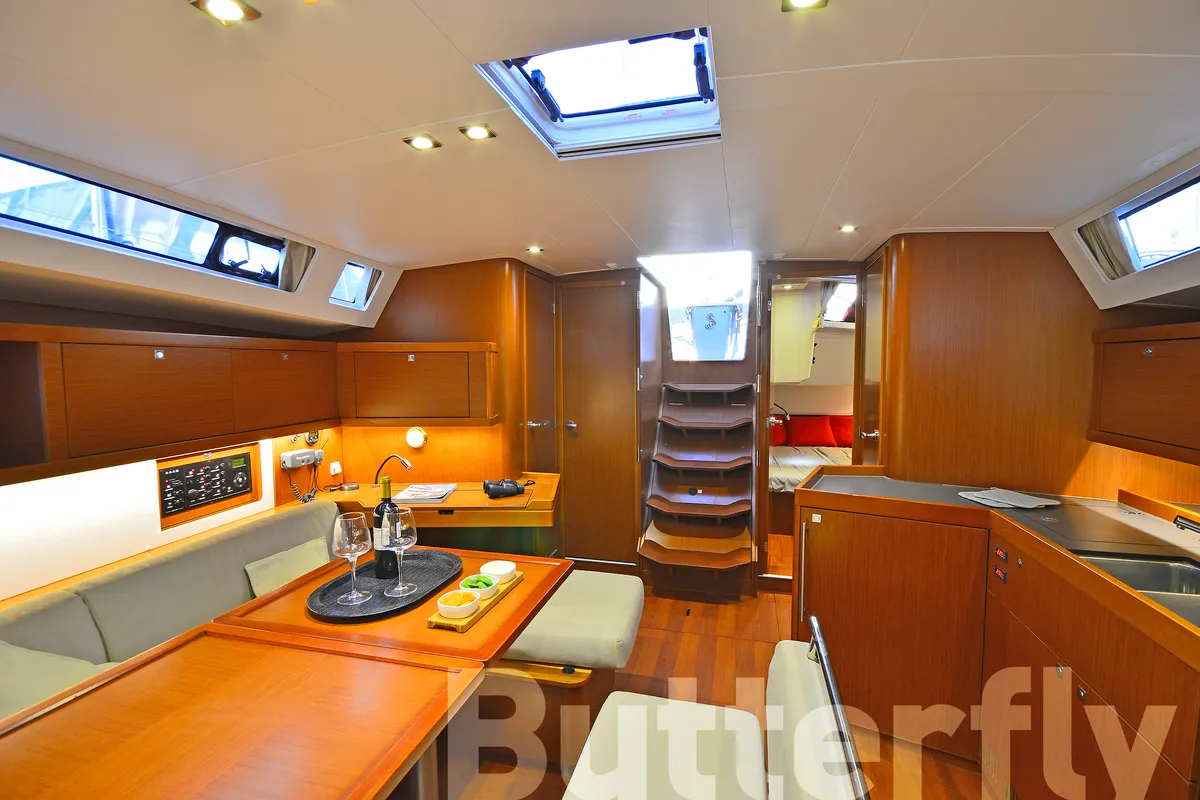 Salon of Butterfly, a Beneteau Oceanis 45 sailboat at Kos, Greece