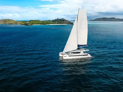 Moorings 5200 Exclusive Plus