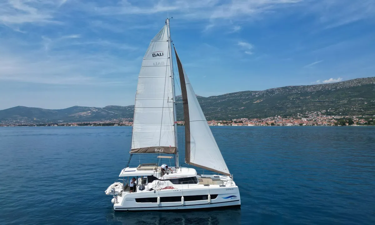 Exterior view of Osibova, a Bali Catspace catamaran at Grad Kaštela, Croatia