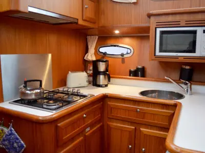 Galley of Drait 117, a De Drait DeLuxe 42 motorboat at Drachten, Netherlands