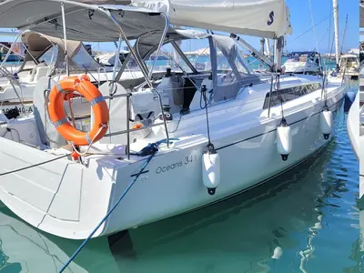 Galley of Trapani Vela Club, a Beneteau Oceanis 34.1 sailboat at Trapani, Italy