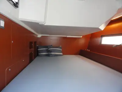 Cabin on Rabia, a Beneteau Oceanis 46.1 sailboat at Pula, Croatia