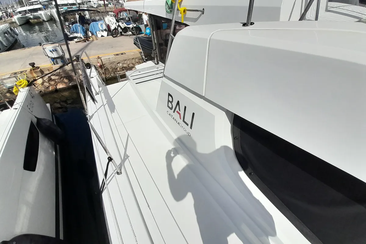 Exterior view of Atlantis, a Bali 4.6 catamaran at Athens, Greece