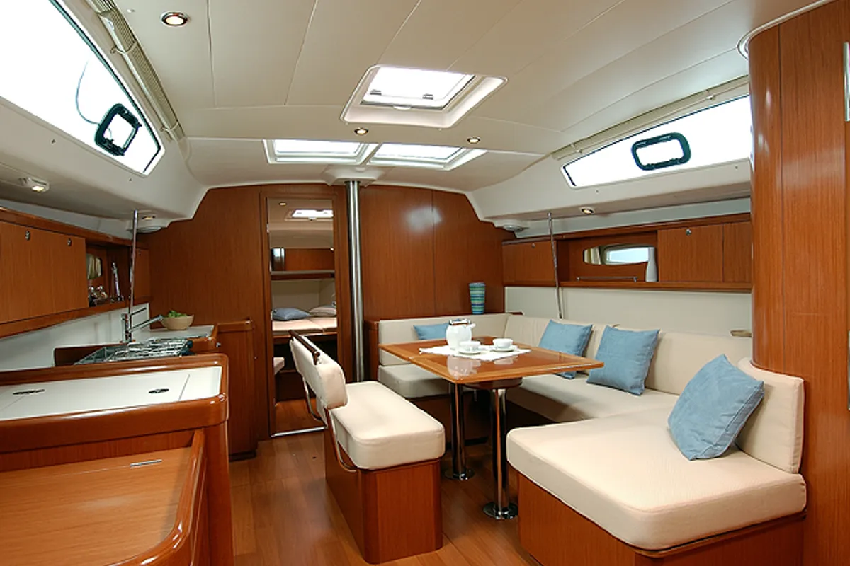 Salon of Twins, a Beneteau Oceanis 43 sailboat at Lavreotiki Municipal Unit, Greece