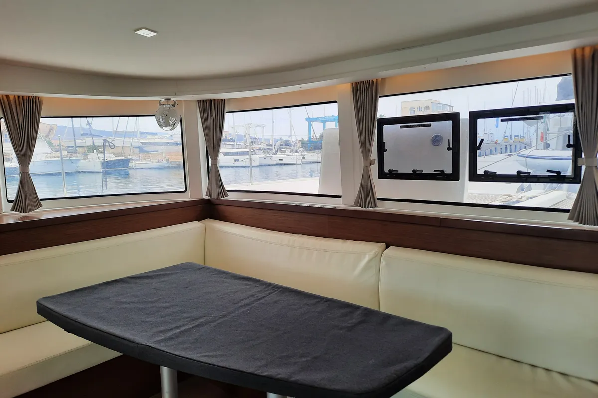 Salon of Senza Ma, a Lagoon 42 catamaran at Tonnarella, Italy