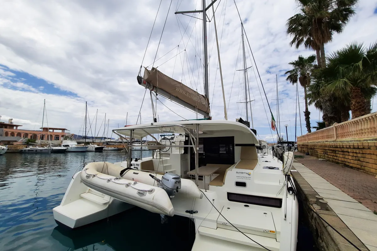 Exterior view of Senza Ma, a Lagoon 42 catamaran at Tonnarella, Italy