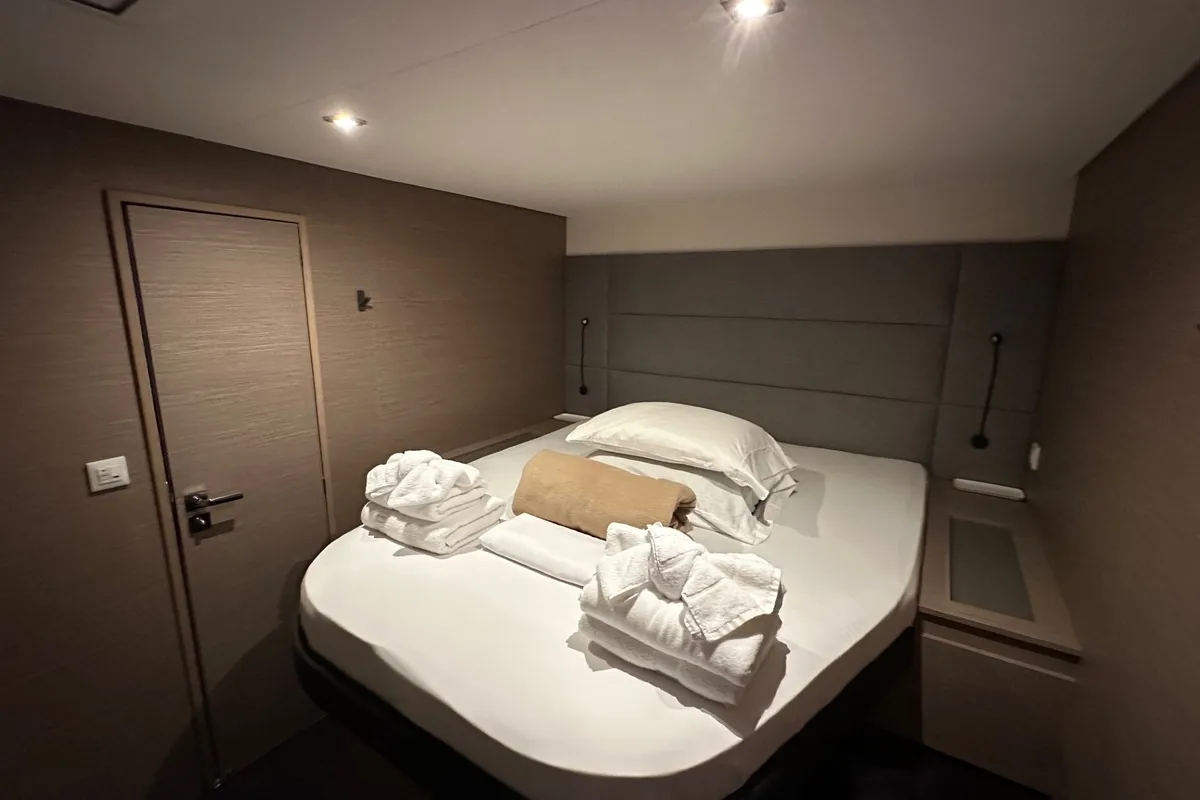 Cabin on Amajen, a Fountaine Pajot Aura 51 catamaran at Chesapeake, United States