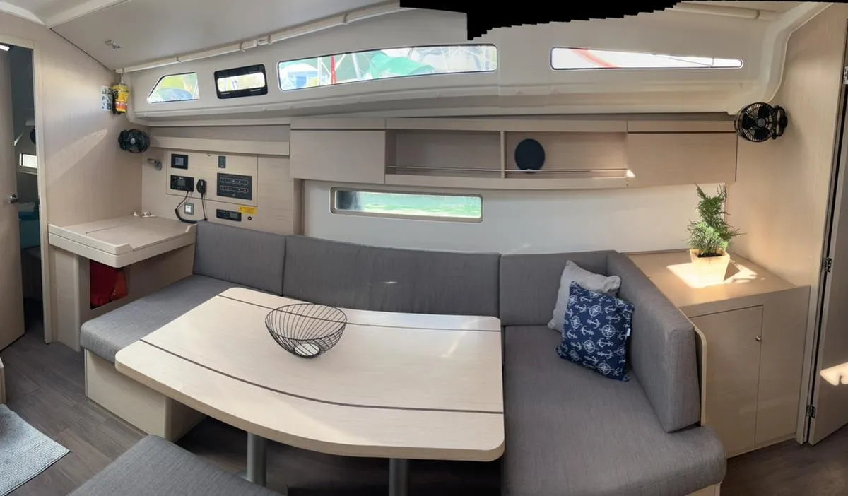 Salon of Saiph, a Beneteau Oceanis 40.1 sailboat at Athens, Greece