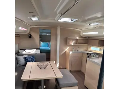 Salon of Saiph, a Beneteau Oceanis 40.1 sailboat at Athens, Greece