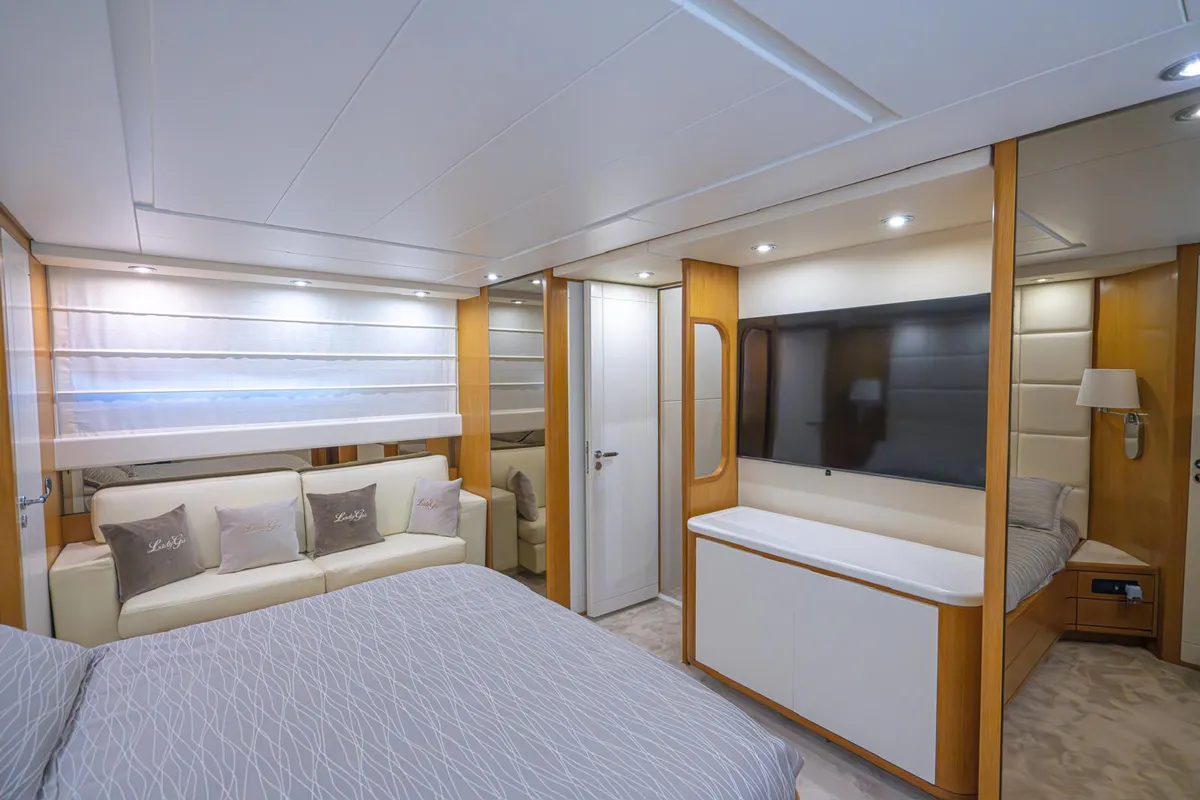 San Lorenzo , a San Lorenzo SL 72 motor yacht at Ischia, Italy