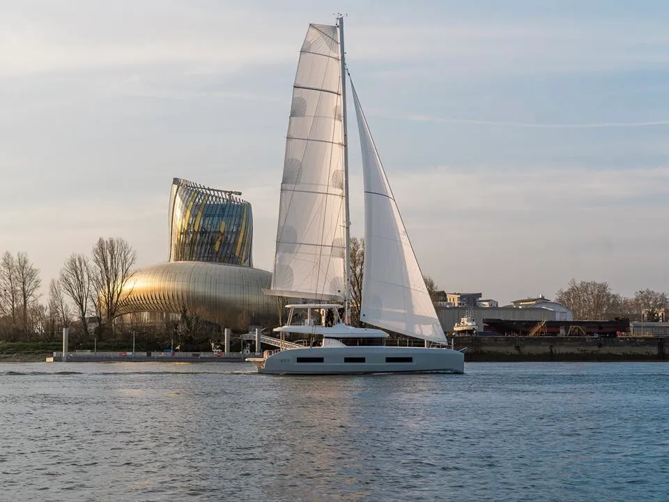 Exterior view of Hydrus, a Lagoon 55 catamaran at Lavrion, Greece