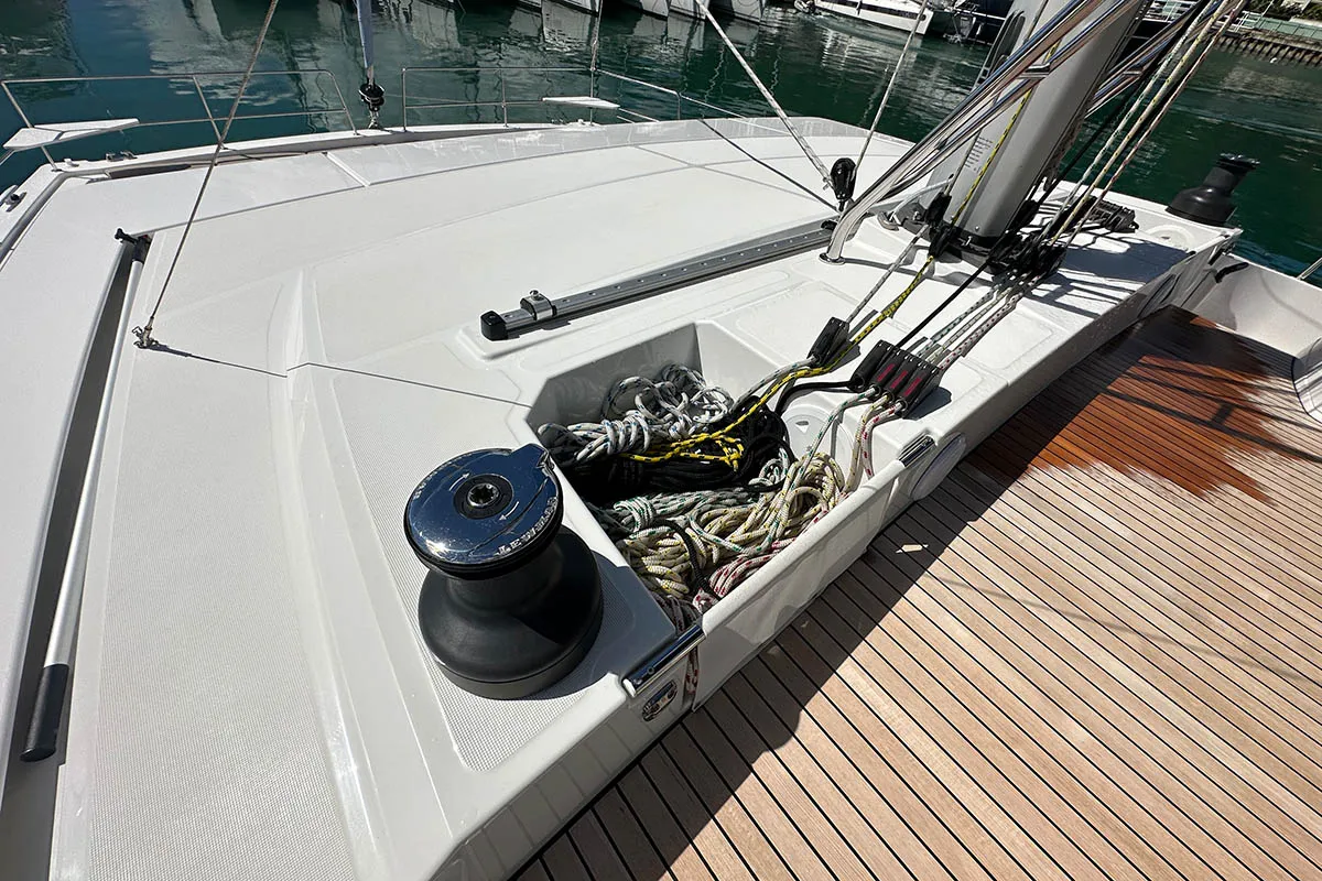 Queen Feta, a Bali 4.8 catamaran at Roche Caiman, Seychelles