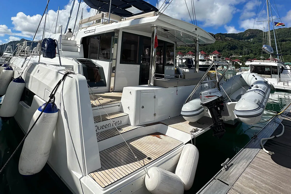 Queen Feta, a Bali 4.8 catamaran at Roche Caiman, Seychelles