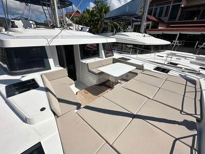 Queen Feta, a Bali 4.8 catamaran at Roche Caiman, Seychelles