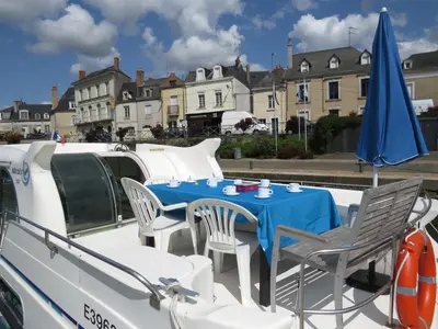 Deck of Opéra, a Nicols Confort 1350 motorboat at Sablé-sur-Sarthe, France