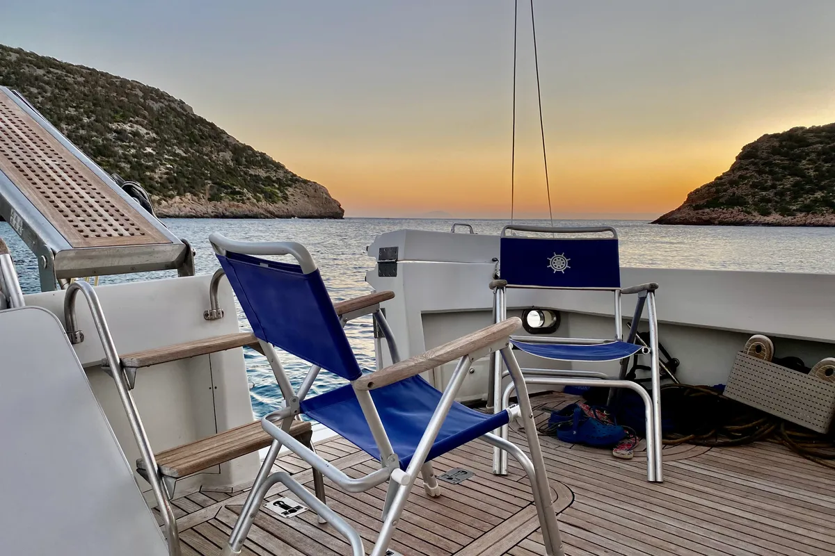 Deck of Tipejyas, a Gulet Hatteras 50 Convertible motorboat at Athens, Greece