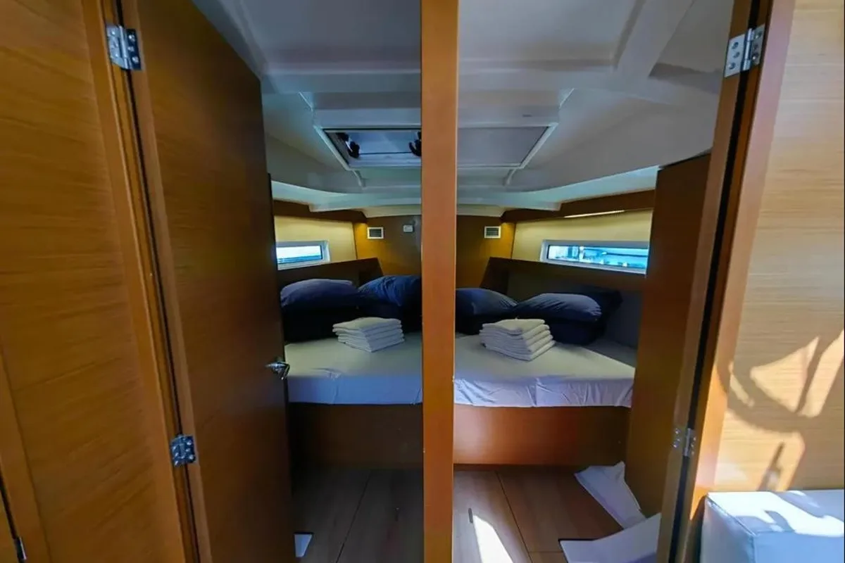 Cabin on Negroni, a Jeanneau Sun Odyssey 440 sailboat at Athens, Greece