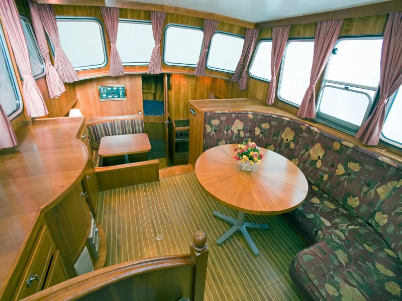 Salon of De Drait Classicline 1300, a motorboat at Drachten, Netherlands