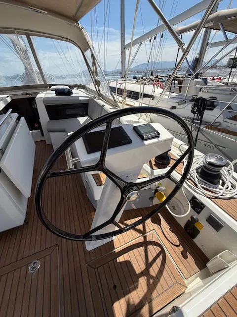 Cockpit of COOKIE, a Beneteau Oceanis 46.1 sailboat at Preveza, Greece