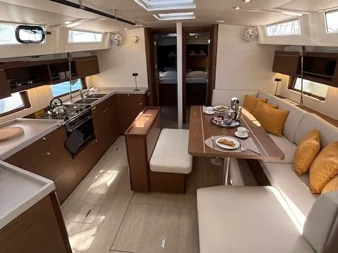 Salon of COOKIE, a Beneteau Oceanis 46.1 sailboat at Preveza, Greece