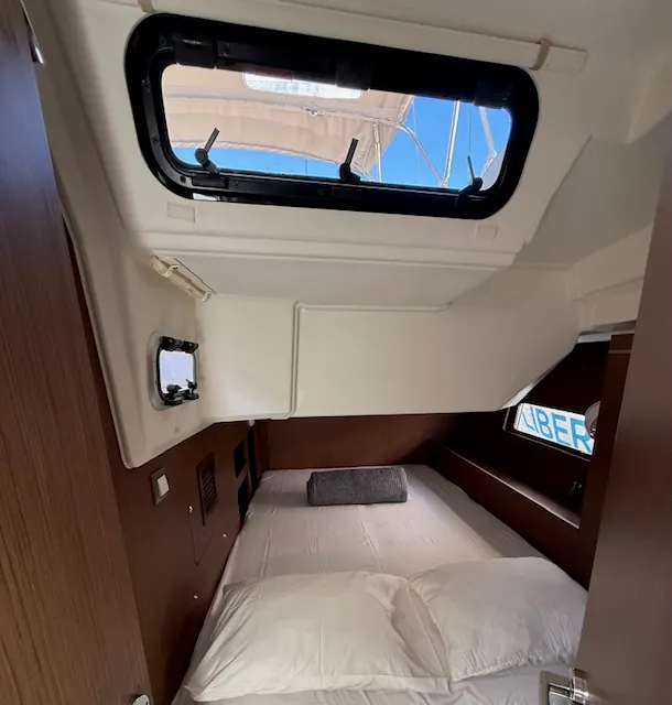 Cabin on COOKIE, a Beneteau Oceanis 46.1 sailboat at Preveza, Greece