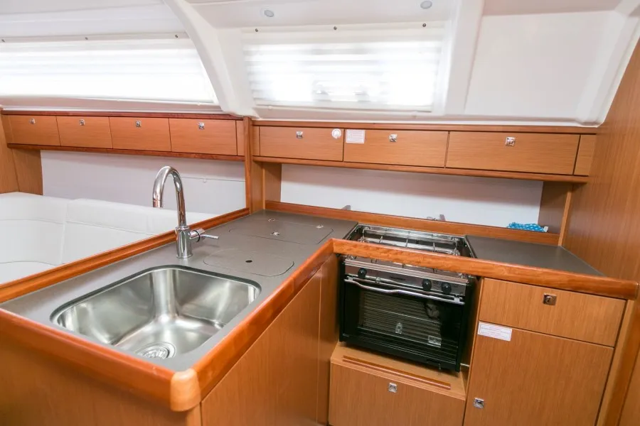 Deck of ALANI, a Bavaria Cruiser 37 sailboat at Trget, Croatia