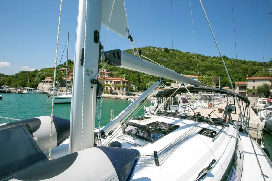 Head on ALANI, a Bavaria Cruiser 37 sailboat at Trget, Croatia