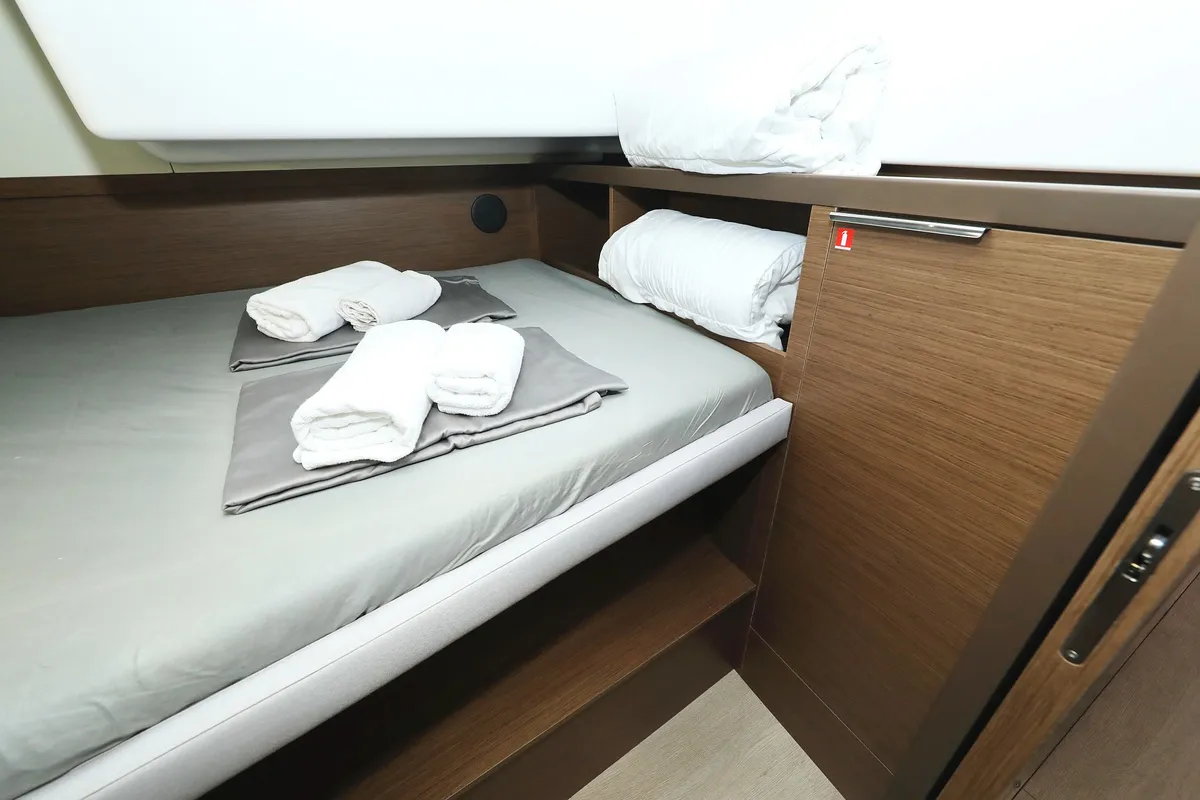 Cabin on HIGH LIFE, a Lagoon 50 catamaran at Sukošan, Croatia