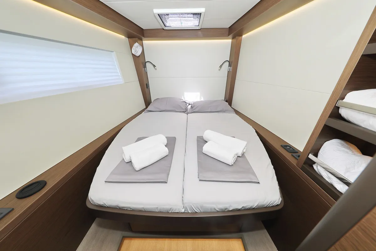 Cabin on HIGH LIFE, a Lagoon 50 catamaran at Sukošan, Croatia