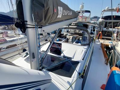 Salon of Yin Yang, a Dufour 41 sailboat at Fethiye, Turkey