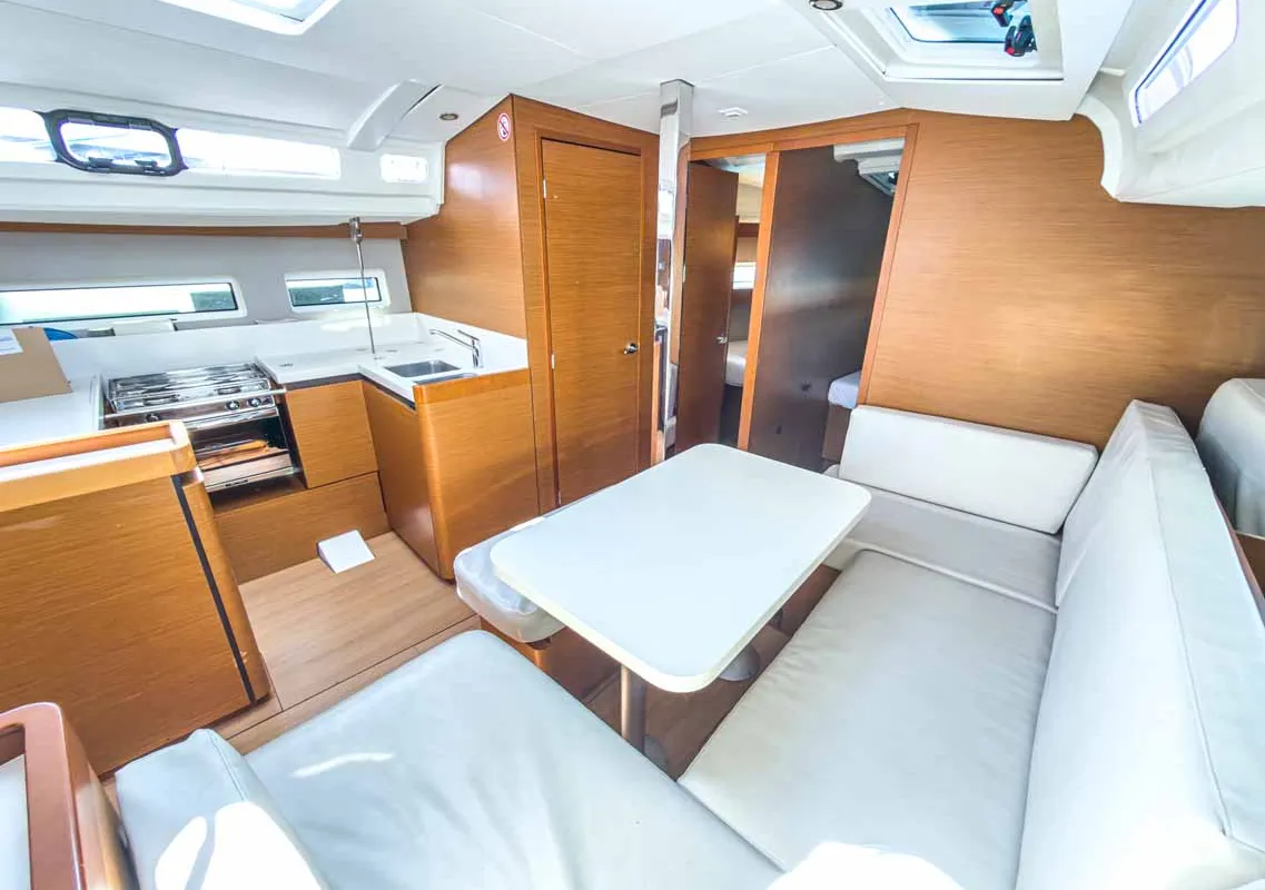Salon of Sigma Kiss, a Jeanneau Sun Odyssey 440 sailboat at Grad Pula, Croatia