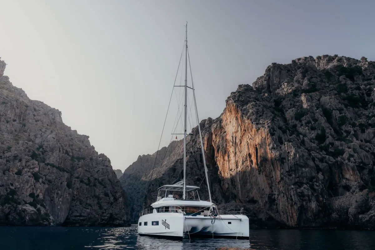Almosta Road, a Lagoon 55 catamaran at Municipal Unit of Nea Peramos, Greece