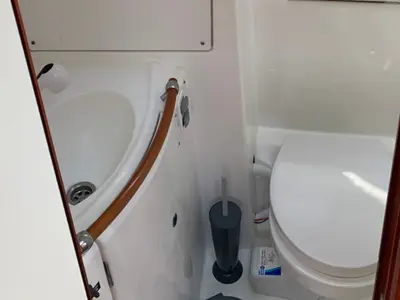 Salon of PANORAMA, a Beneteau Oceanis 343 sailboat at Skiathos, Greece