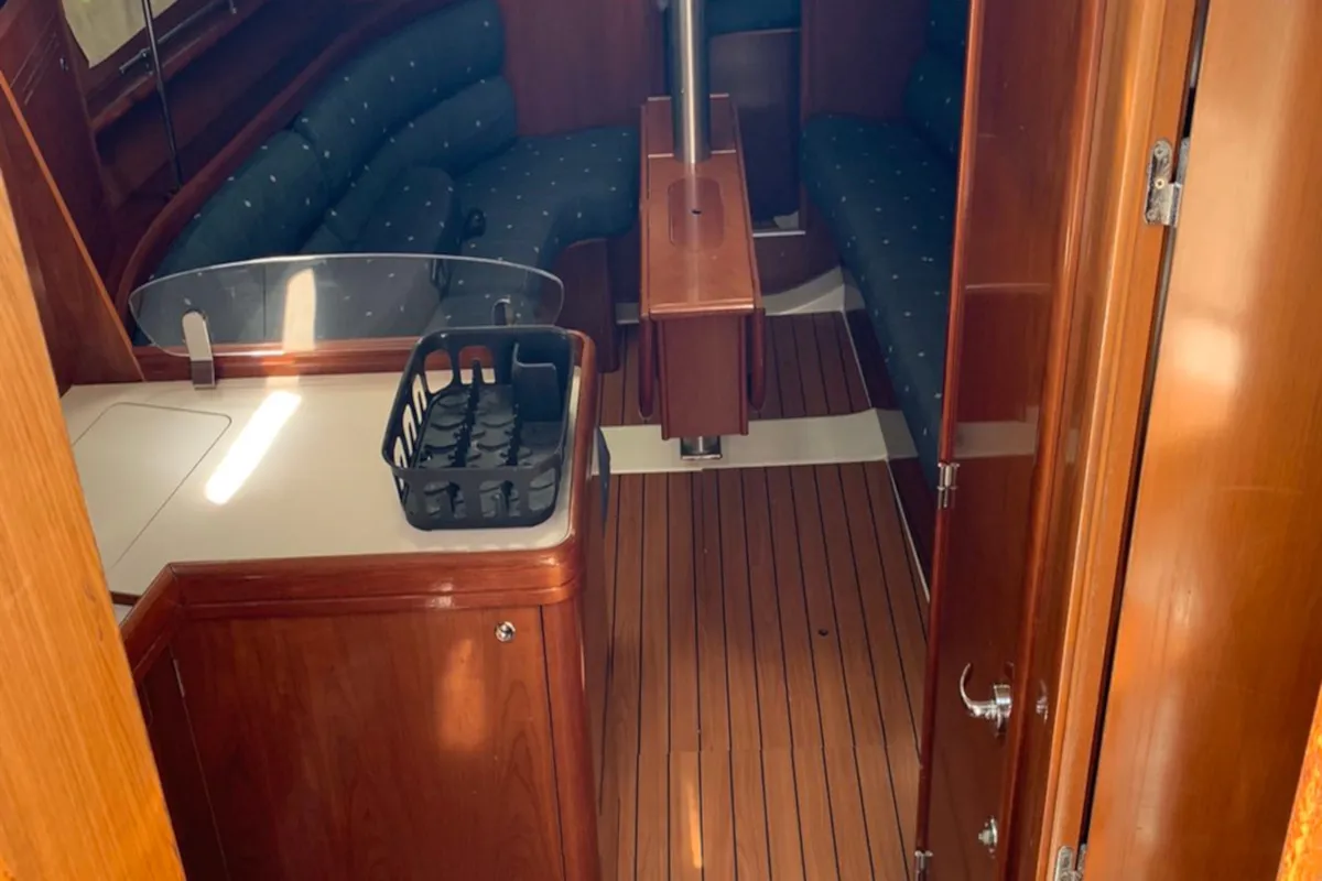 Deck of PANORAMA, a Beneteau Oceanis 343 sailboat at Skiathos, Greece