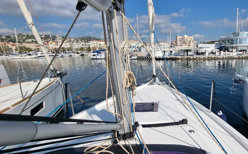 Exterior view of Vasco, a Dufour 37 sailboat at Vallauris, France