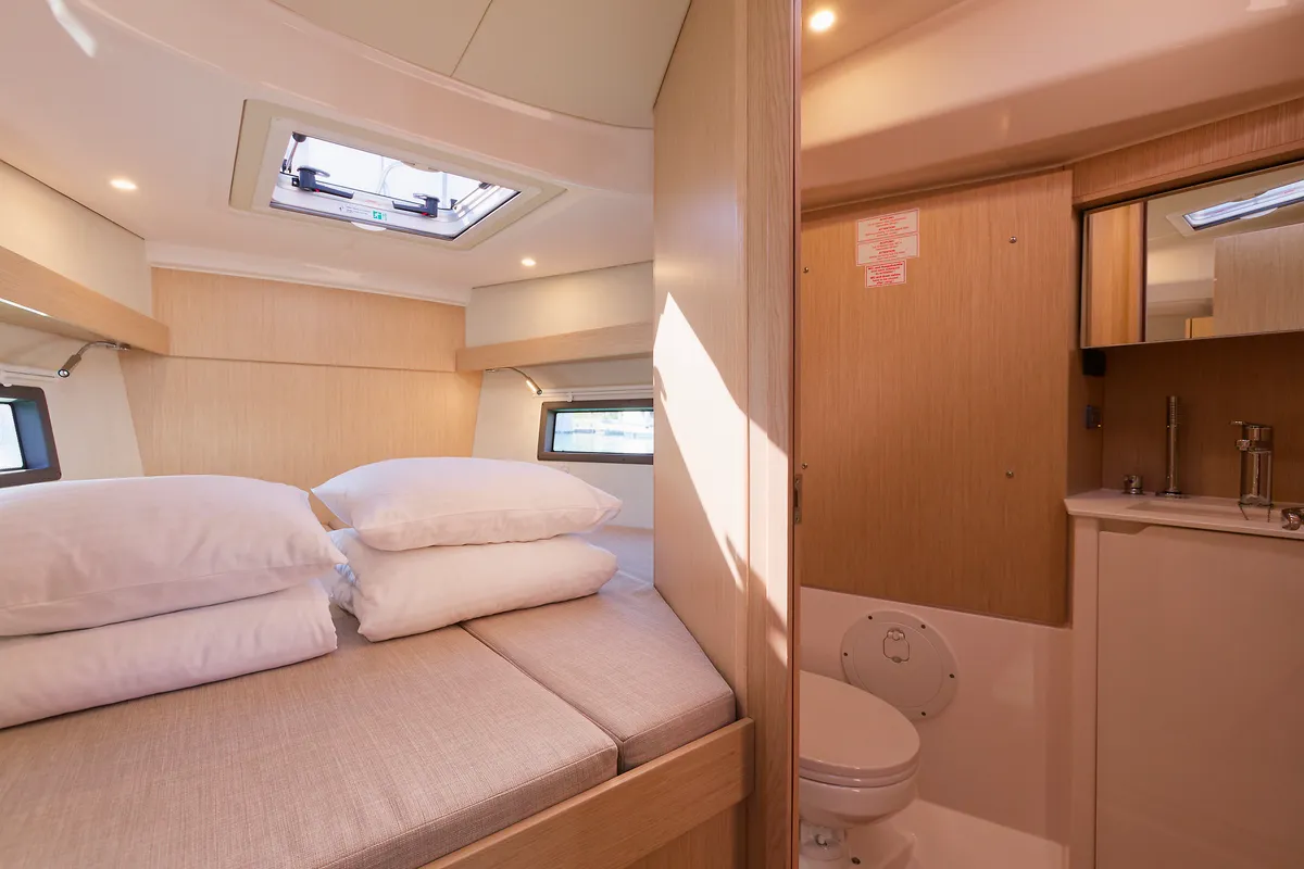 Cabin on Skye, a Bavaria C38 sailboat at Grad Kaštela, Croatia
