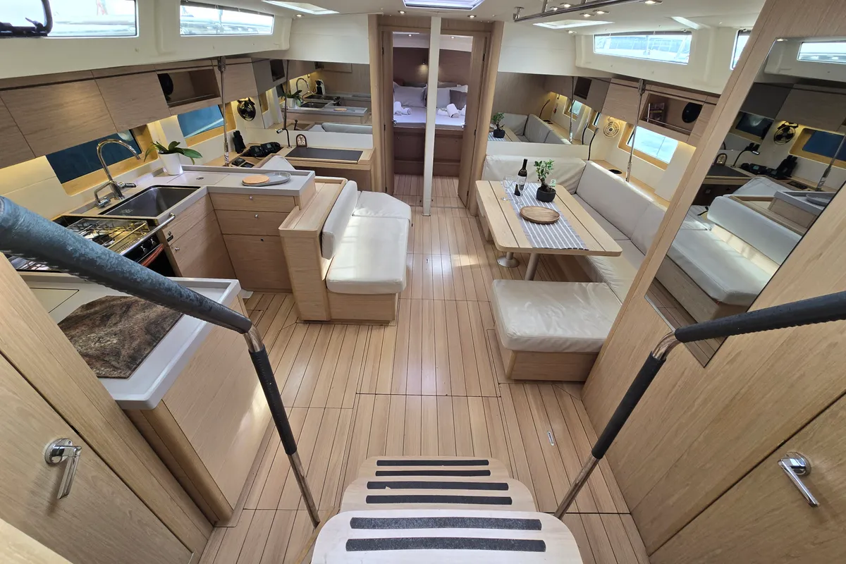 Amelia, a Beneteau Oceanis 51.1 sailboat at Athens, Greece