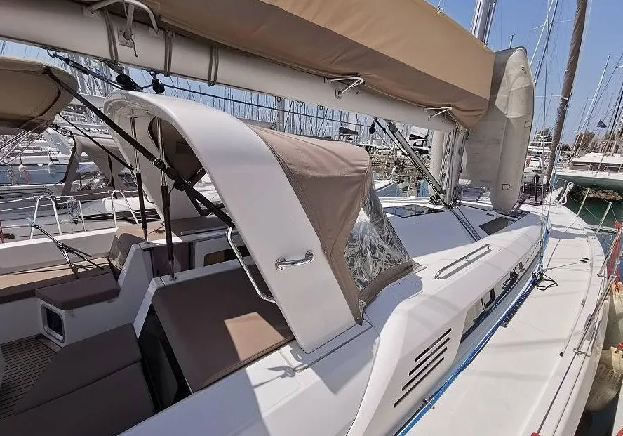 Amelia, a Beneteau Oceanis 51.1 sailboat at Athens, Greece
