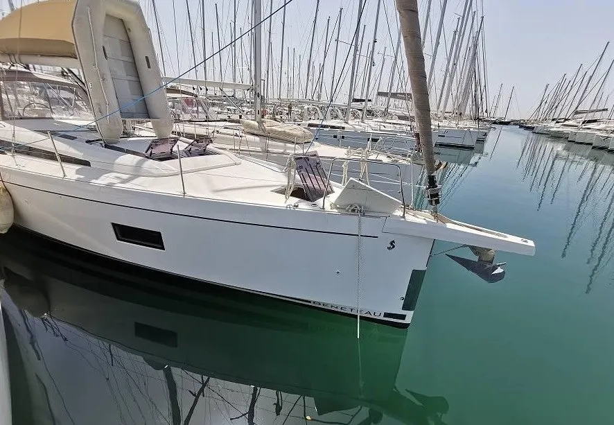 Amelia, a Beneteau Oceanis 51.1 sailboat at Athens, Greece