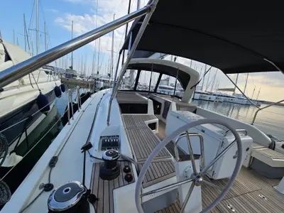 Amelia, a Beneteau Oceanis 51.1 sailboat at Athens, Greece