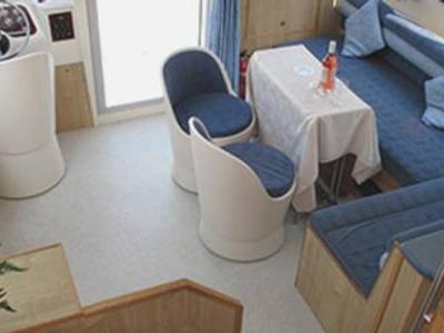 Salon of Calypso - Comfort 24, a Cygnet Calypso motorboat at Saint-Didier, France