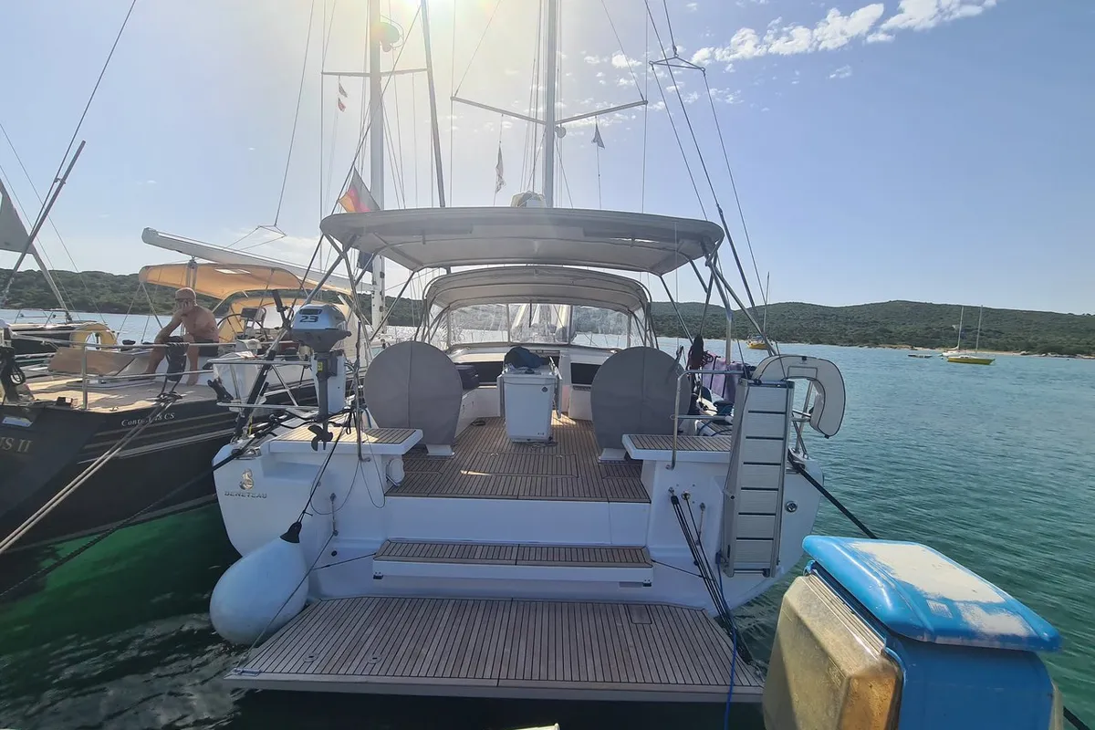 Exterior view of Salina, a Beneteau Oceanis 46.1 Performance Line sailboat at Figari/Golfo Aranci, Italy