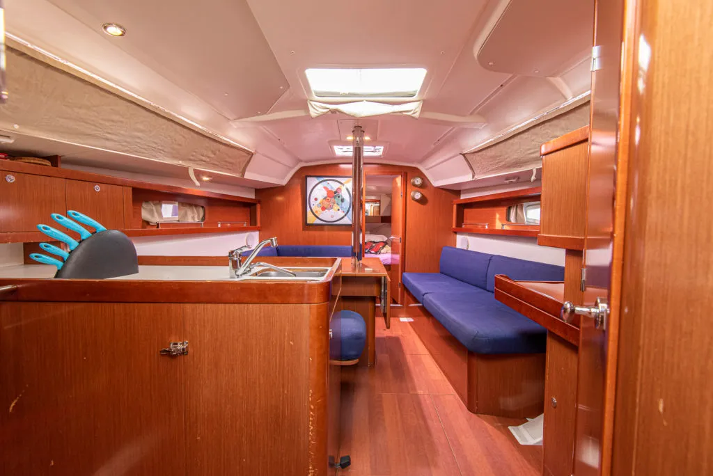 Galley of Rebecca, a Beneteau Oceanis 34 sailboat at San Vincenzo, Italy