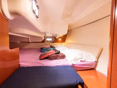 Cabin on Rebecca, a Beneteau Oceanis 34 sailboat at San Vincenzo, Italy