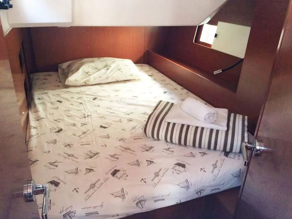 Cabin on Despacito, a Beneteau Oceanis 46.1 sailboat at Split, Croatia