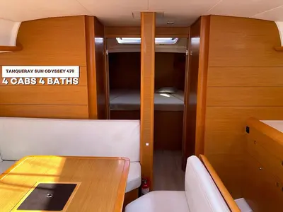 Salon of Tanqueray, a Jeanneau Sun Odyssey 479 sailboat at Capo d'Orlando, Italy